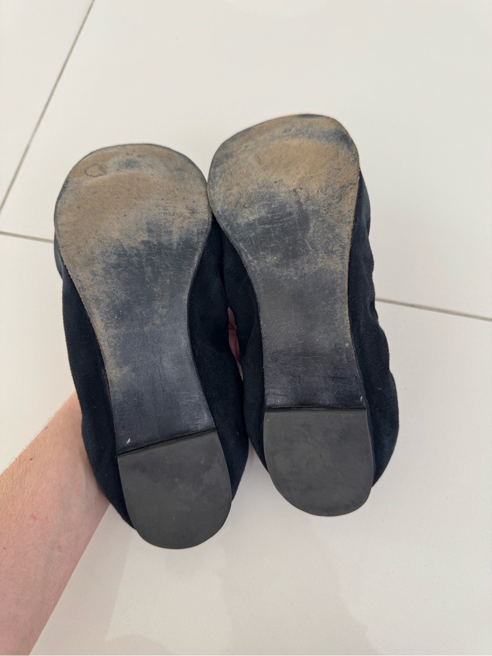 Louis Vuitton Suede Ballet Flats - Picture 5 of 5
